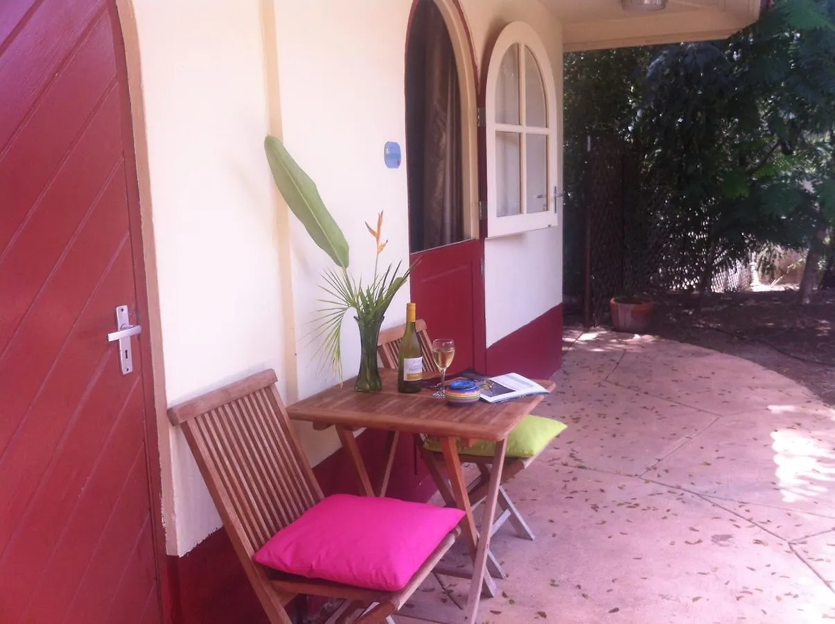 Bed & Breakfast B&B Villa Zomerland Julianadorp