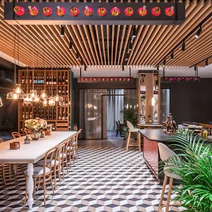 Hotel Ibis Styles East ***