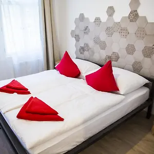 Aparthotel Gregory House ***